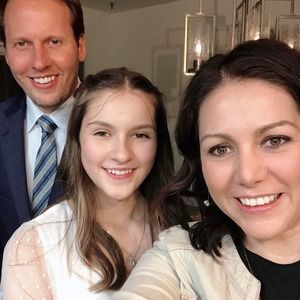 Meet your Posher, Nayeli